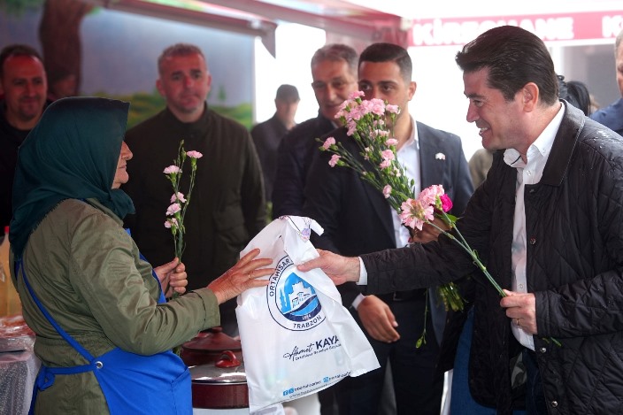 5ca87775-e685-4b94-a8b5-8201eb182b0c