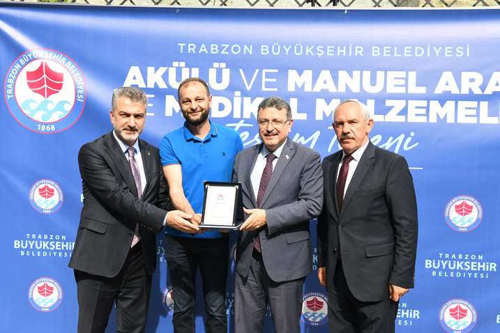 6b1b013e-1382-4427-82a0-cb9ca92e7692