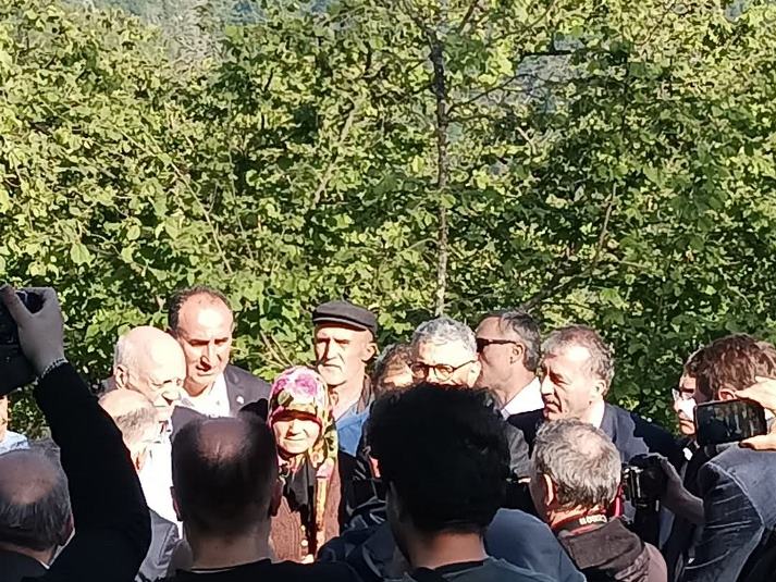 6f1abc3b-4f6c-4848-b60f-4af61ace733f