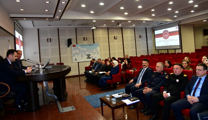 7007a992-f7f8-4096-a4cc-a30b5e6a868f