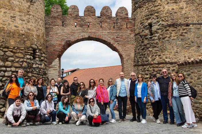 7a97184e-f94c-43b9-af4b-9e798048ff9d