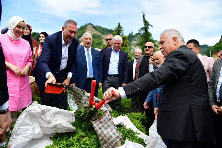 833ef298-31db-4746-9771-a89ad7b92c9e