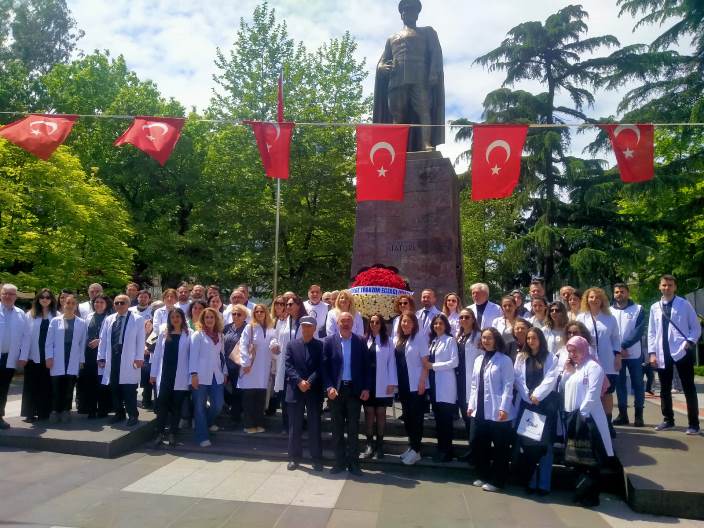 9e2a1471-42c8-46d2-b8d8-6bffa374b8b3