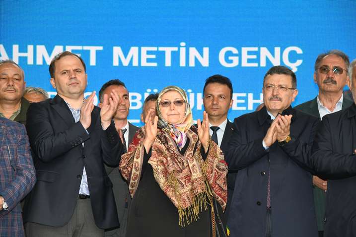 9efa52a0-16f1-4d51-adeb-c15667ad0eec