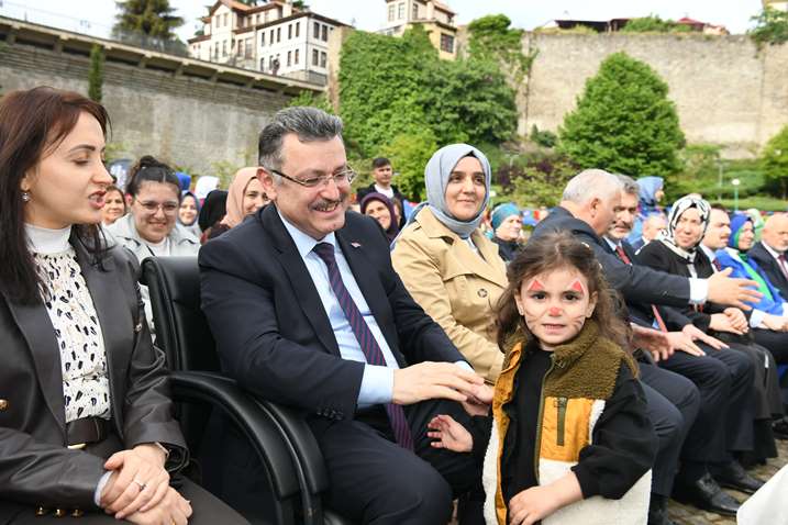 a38dad39-adfd-4349-9b49-dcbe6c94bd90