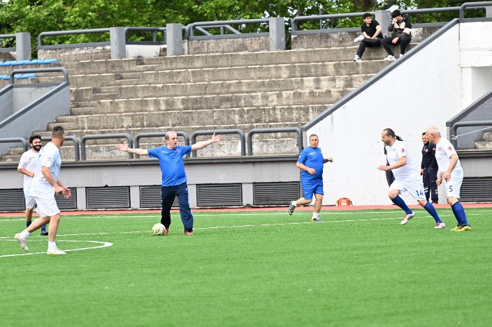 a41b2c70-636d-446d-a4ae-60cc12f62ea0