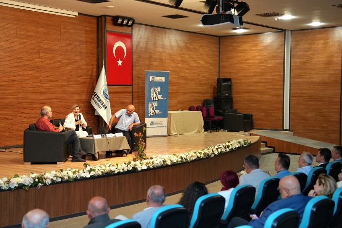 a6227b2c-876e-4882-abf2-becffdd1ad65