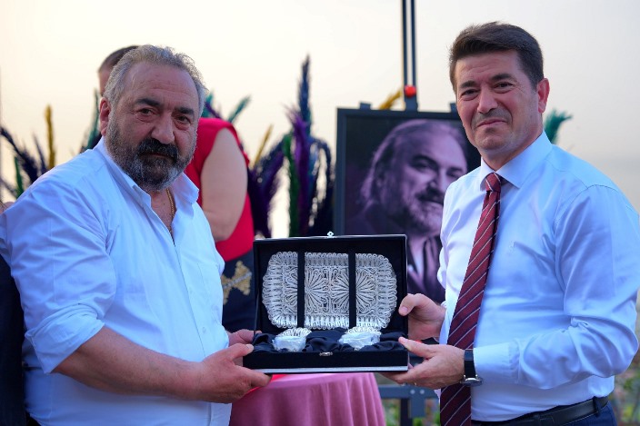 b1e11c2c-c5a6-487b-b2ba-1127258492aa