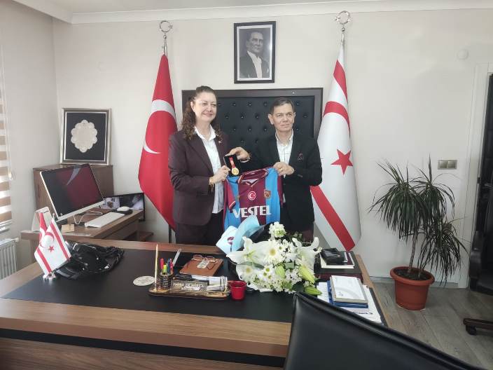 b3c0e828-e8a1-4e98-99d3-e4e861be5a0f