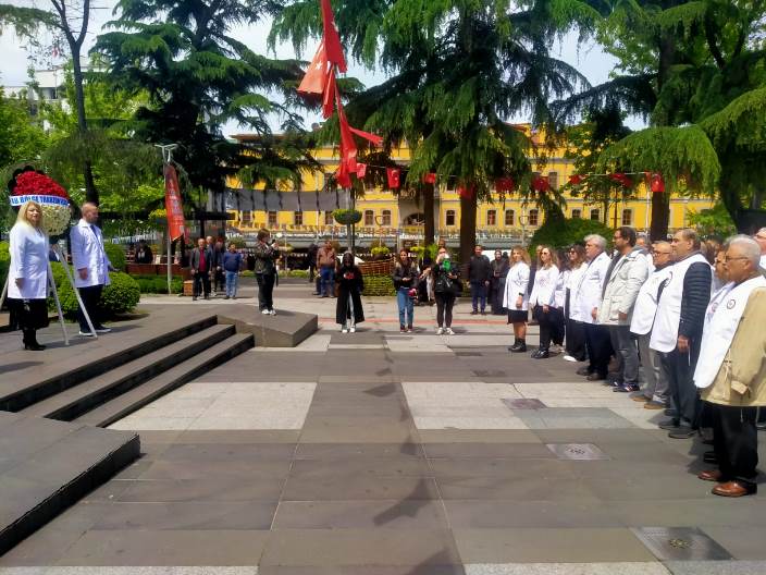 b9413fbc-cd21-4ac4-aac4-d2b7a1fb6114