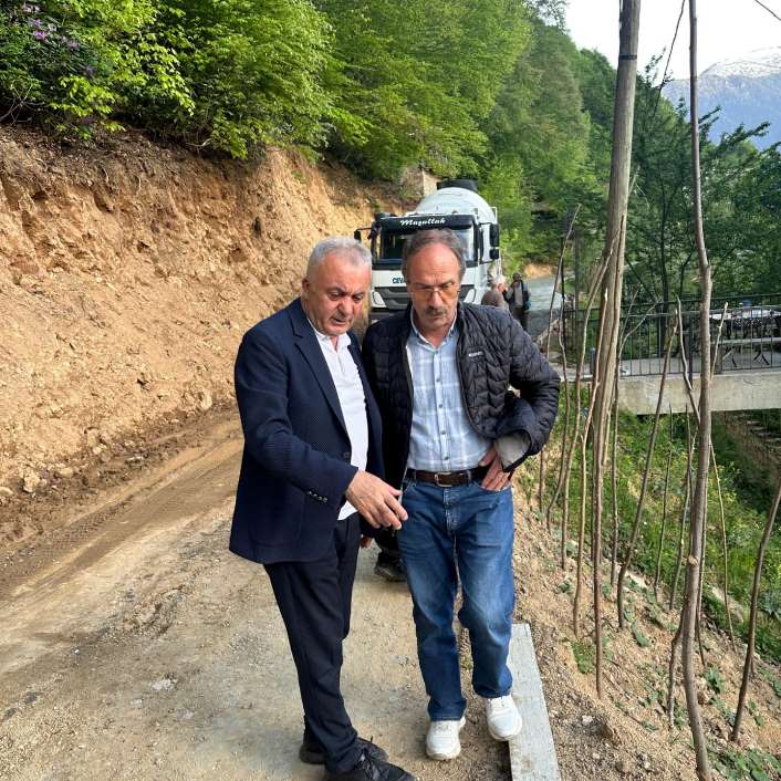 beledyye_mahalle_yollarinda_caliymda_2