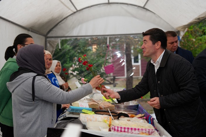 bfa49ee3-a000-40a8-83a3-f1debe59668d