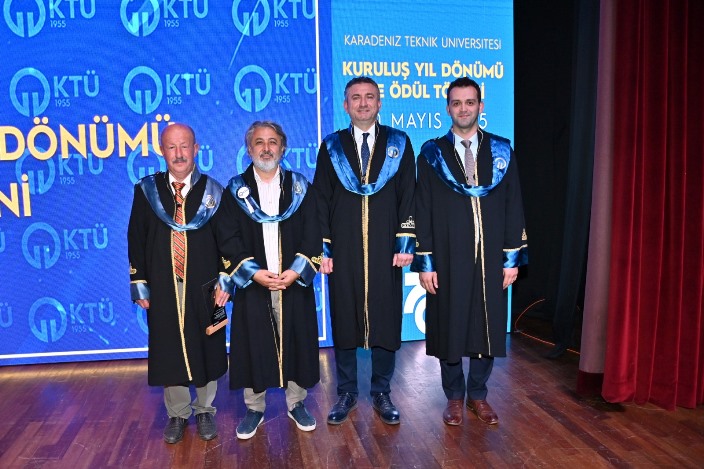 ce43d536-fe6d-42d8-8418-b483f6e8a5f2