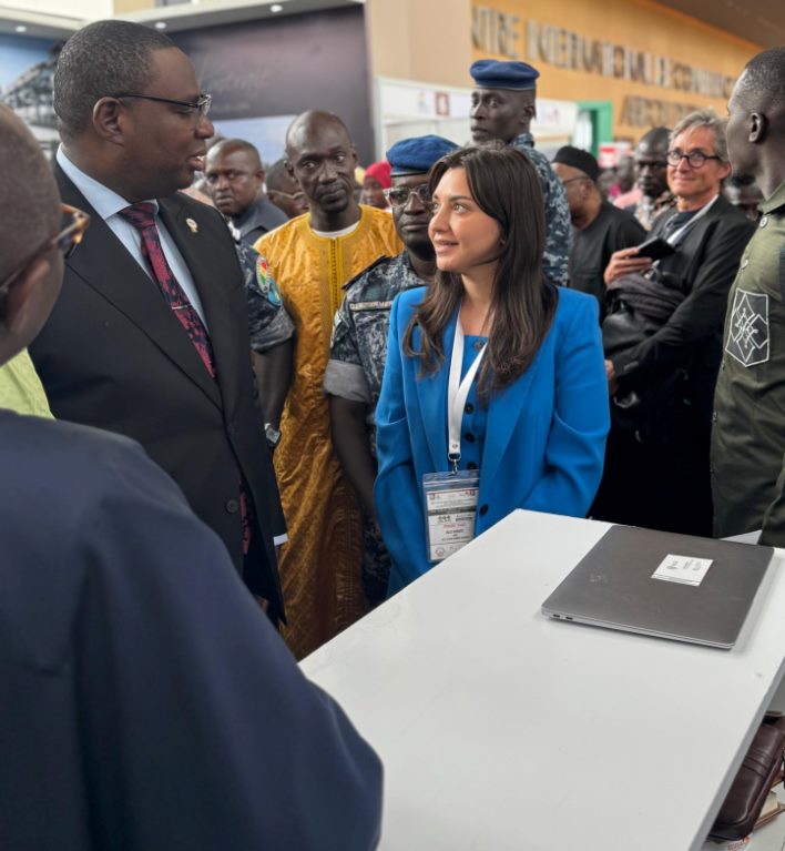 cevre_bakanyna_bilgi_verirken