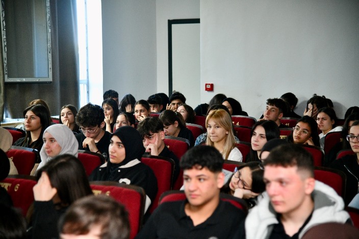 cfc5cf73-7371-4211-ae81-3361a5e074b9