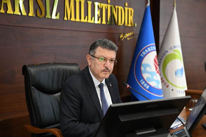 d7900772-0e32-40df-b1fe-ab765fd0d2fb