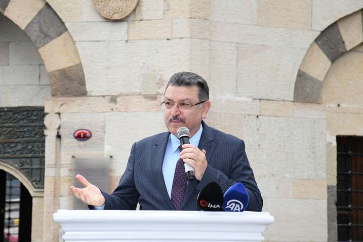 e36b8409-76e4-49c3-be87-0e55d9da4b26