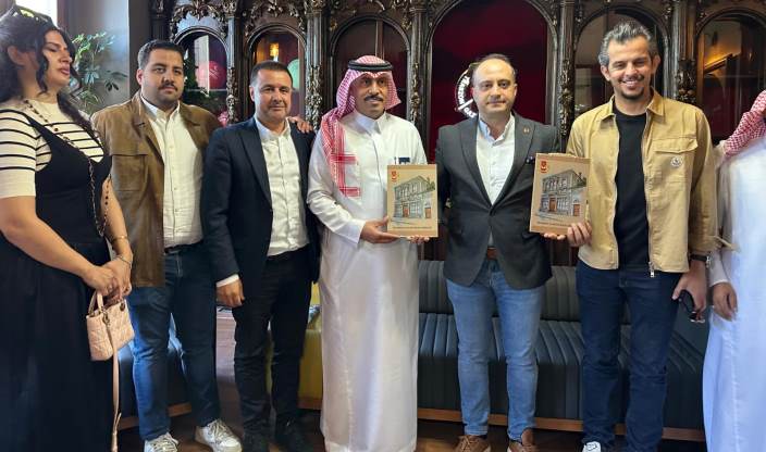 edb3e380-64ad-4f55-93cc-09d353a25b54