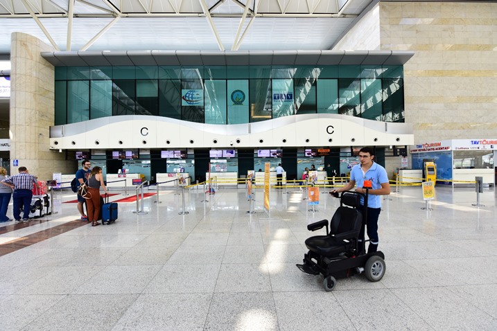 f786ce33-6ebb-4d20-b7b3-96a77bb036d5