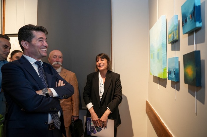 f920f34a-482d-4055-9150-8494d3789e74