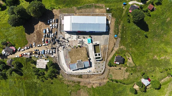 087384f8-9eeb-425c-9ca4-8bb43930ddd4