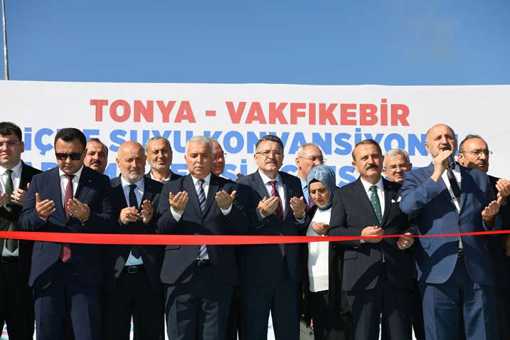 35702744-d08b-4c77-82c0-b495cbfaee99