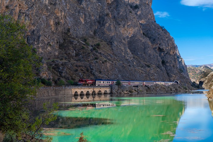 59a9d005-a436-419c-9a8b-cfaf06bb0a68