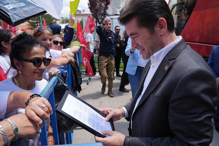 65c710c3-e81c-45fe-b3c4-aac456f1057a