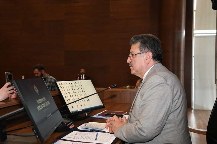 7ccb2322-d933-4af5-b920-92d3b8eb833e