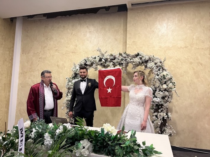 c35098a2-b1e7-4c47-bd8b-20d144975212