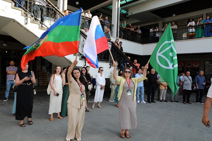 3a22c63a-3a7b-4db2-aad2-5211a7329a0b