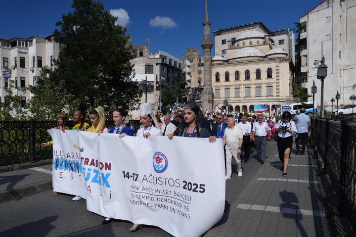 1c3b71ee-5d8a-4733-b240-f6148ffe0214