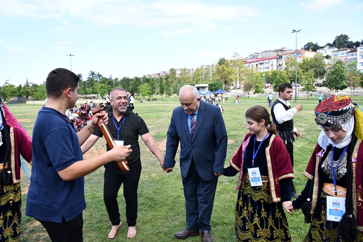 4e9188f9-0ab9-4969-98ff-7a8a7845e15c