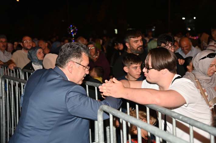 abd38e43-b8f4-4ef8-bfa6-0ca8bc039981