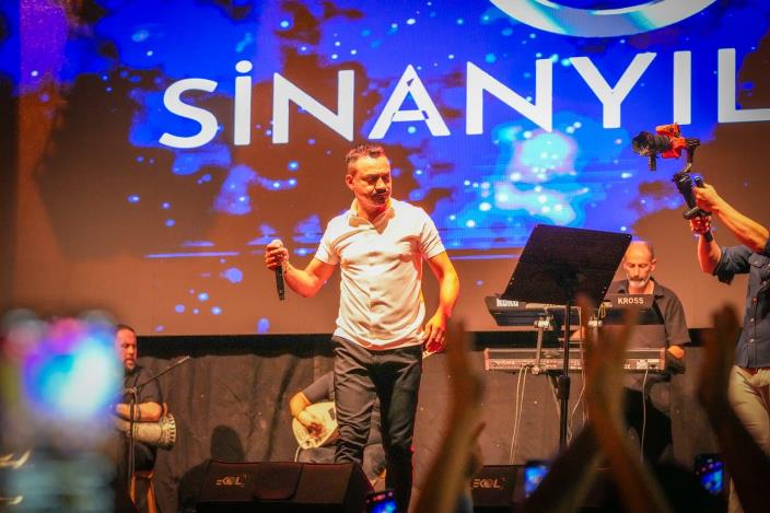 035c2a6c-4efd-4546-bf27-dbac5cc155f0