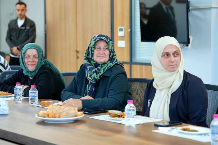 1136c1a6-dfb5-4d48-81e2-8333de444d0b