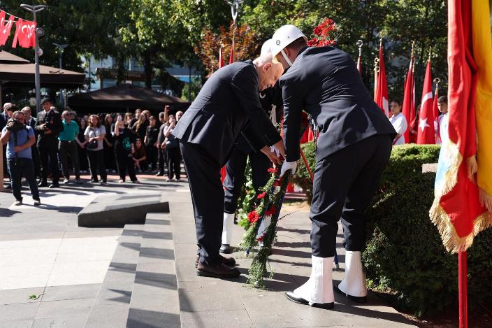 4d9f0ca0-ca45-48fe-aaa9-cbad93067d80