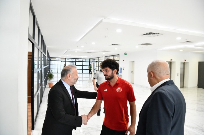 5e9c5900-f242-4cbe-9174-4da0fd70d663