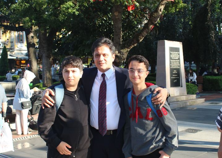 7d8814c3-1cd0-465a-9338-4023f9430cef