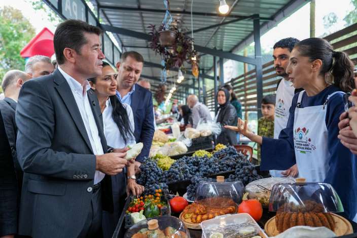 83c53321-cc98-4e79-bc04-035808a79cc9