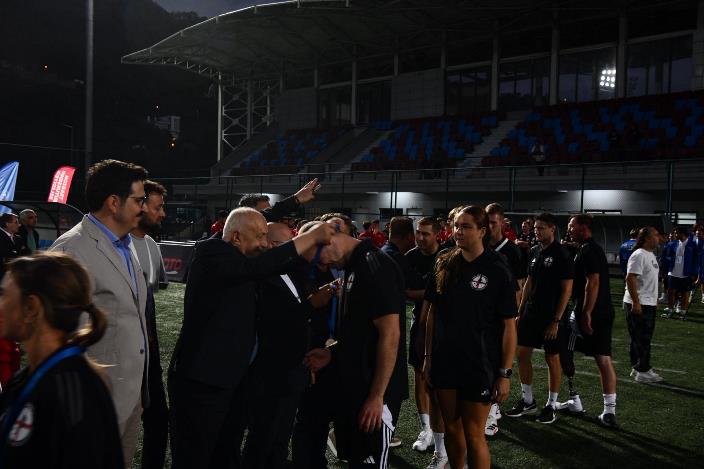 aa28001b-63b5-4a95-8f1f-9a171bf824a8