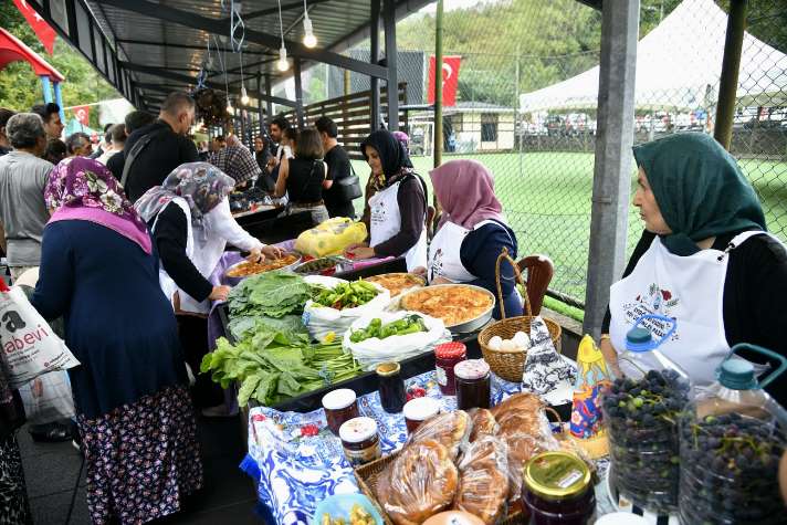 ae609125-26d4-431b-956a-a84cb26b35d0