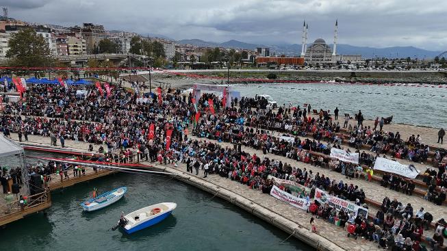 c172103c-a19d-4680-b438-35c235c9b089