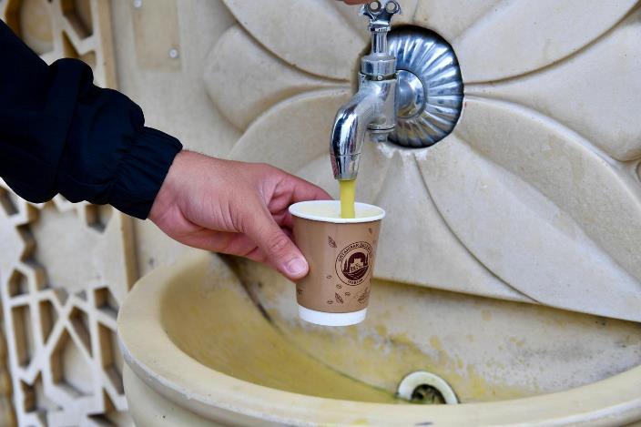 c8148187-2c2c-4aa5-b13a-f6d90caee831