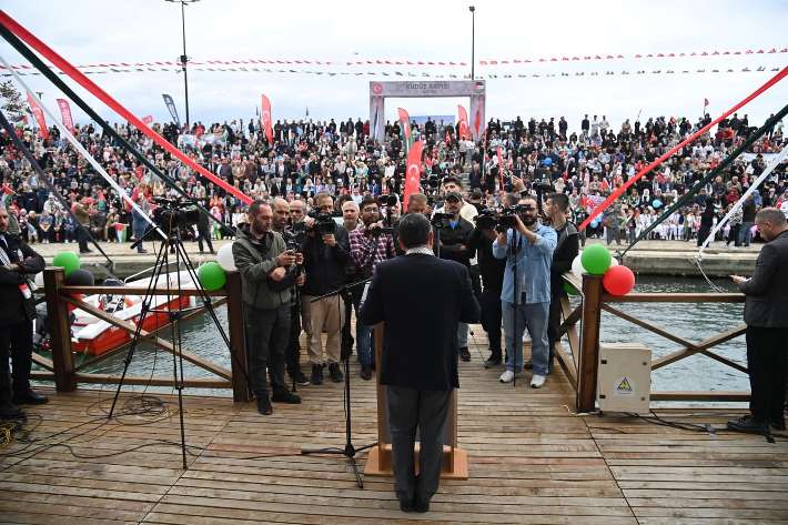 cc40fdc9-7bec-4608-ac82-361cd3a4d3f3