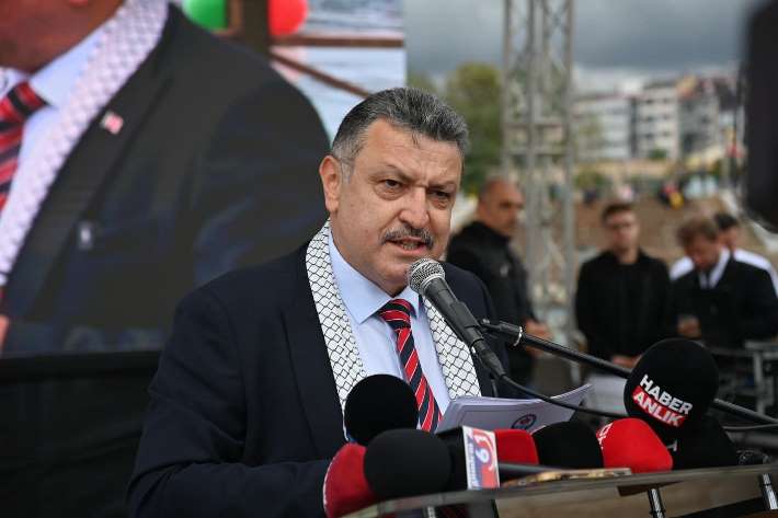 d919ce45-1e94-4957-9ba2-d4c7e49eecd7