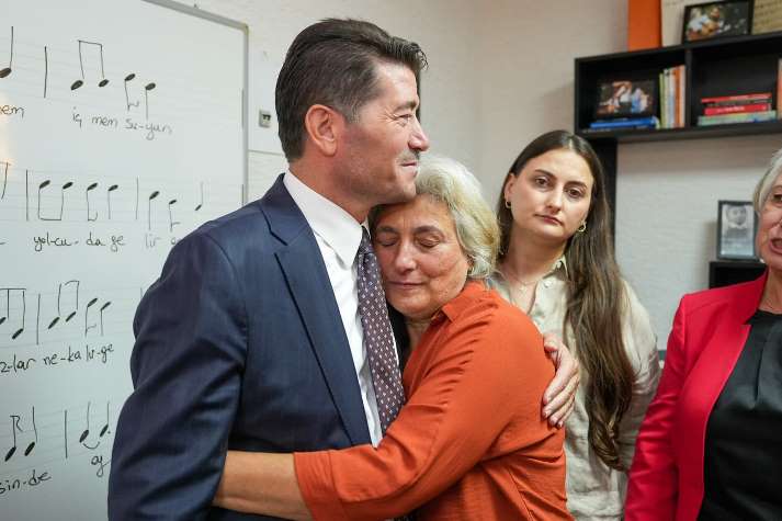 e61ba254-5aff-4a24-80f2-15d290c820ae