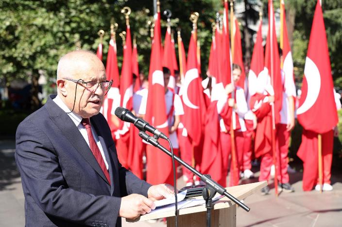 ef619366-8280-471e-bbf6-6076ae7ca551