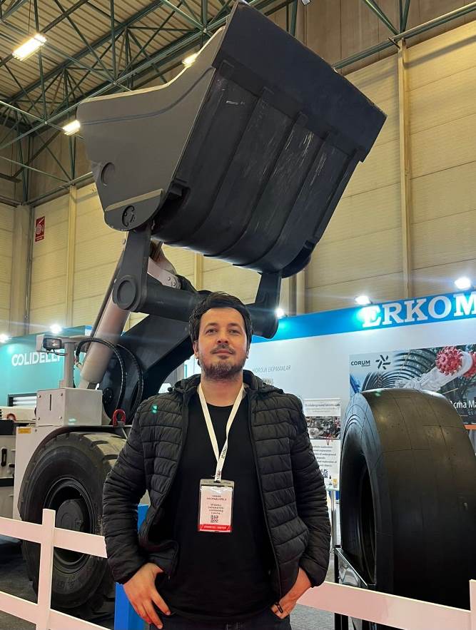 fca35919-4a16-4f2f-8d39-0de350d953d3