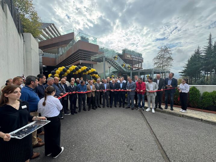 031df15d-9816-4ff4-9ea1-3aa51006d902